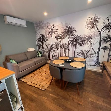 Апартаменти T2 Cosy / Quartier Calme / Magasins D'Usine A Proximite Saint-Julien-les-Villas Екстер'єр фото